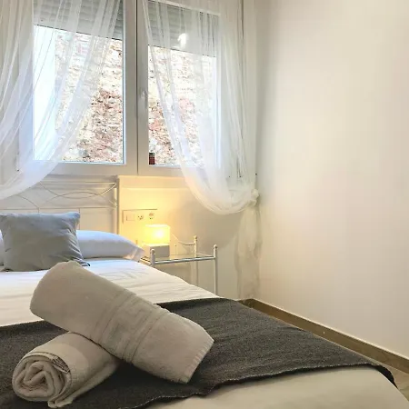 شقة Vila Badalona بادالونا